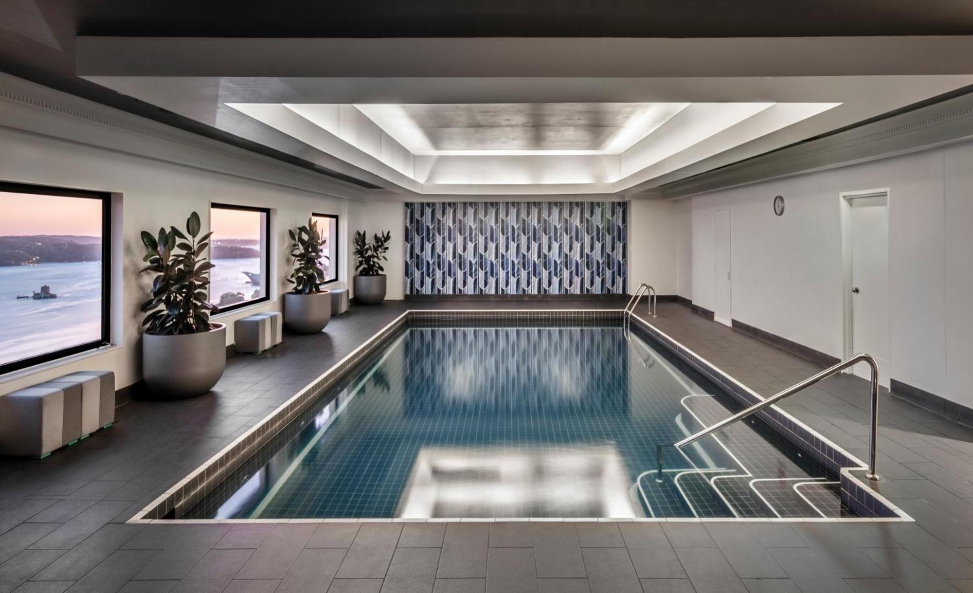 Hotel Intercontinental Sydney By Ihg Exterior foto The pool at The Standard London